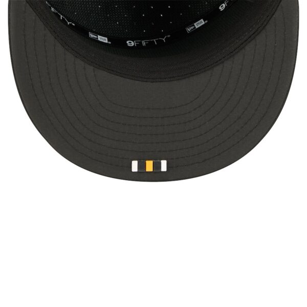 Pittsburgh Steelers New Era 2025 Sideline Split Panel 9FIFTY Snapback Hat - Black - Image 6
