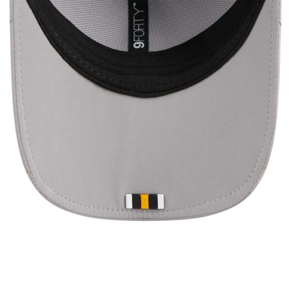 Pittsburgh Steelers New Era 2025 Sideline M-Crown 9FORTY Adjustable Hat - Gray - Image 6