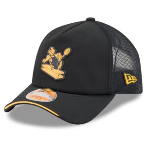 Pittsburgh Steelers New Era 2026 Sideline Throwback Apex 9FORTY Adjustable Trucker Hat - Black