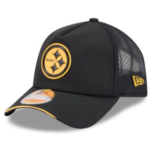 Pittsburgh Steelers New Era 2026 Sideline Apex 9FORTY Adjustable Trucker Hat - Black