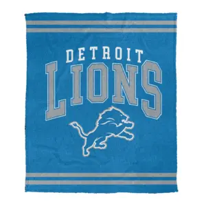 Detroit Lions Pegasus 60" x 70" Cozy Plush Knit Blanket