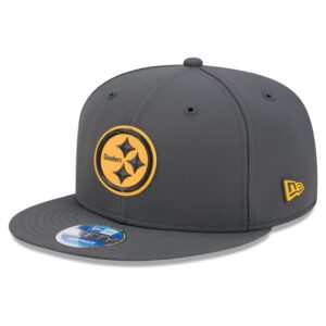 Pittsburgh Steelers New Era 2026 Sideline Cold Weather 9FIFTY Snapback Hat - Charcoal
