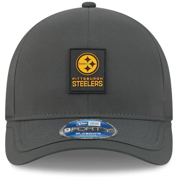 Pittsburgh Steelers New Era 2025 Sideline Cold Weather 9FORTY M-Crown Adjustable Hat - Charcoal - Image 3