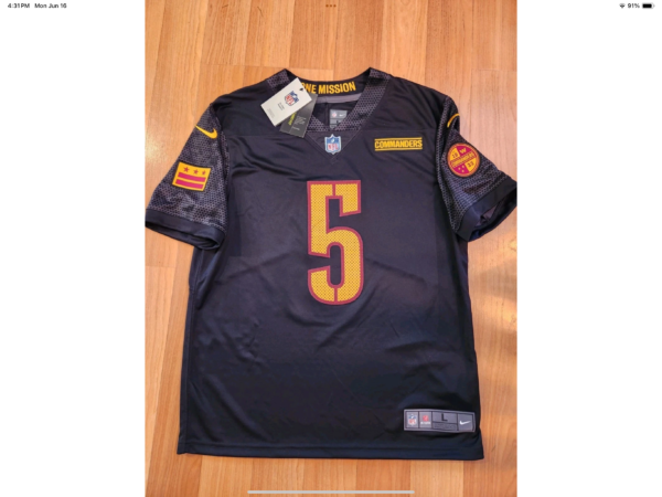 JAYDEN DANIELS signed COMMANDERS licensed Nike Limited jersey - Image 8