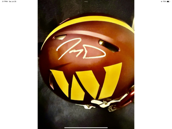 Jayden Daniels Washington Commanders  Signed Full Size Authentic Helmet With Visor Fanatics - Image 5